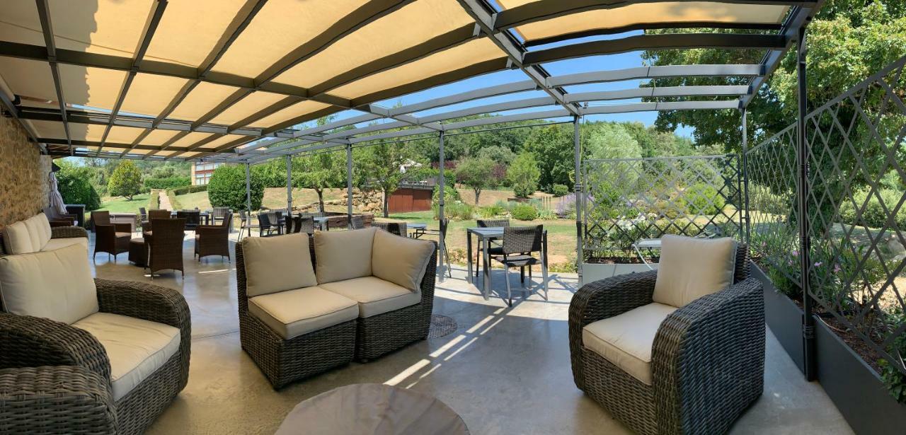Hotel Restaurante El Ventos Sant Felíu de Pallarols Esterno foto